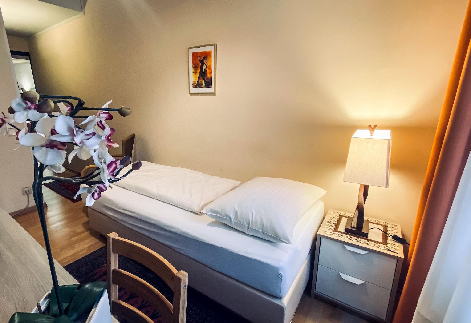 Pension Hotel Mariahilf Виена Екстериор снимка