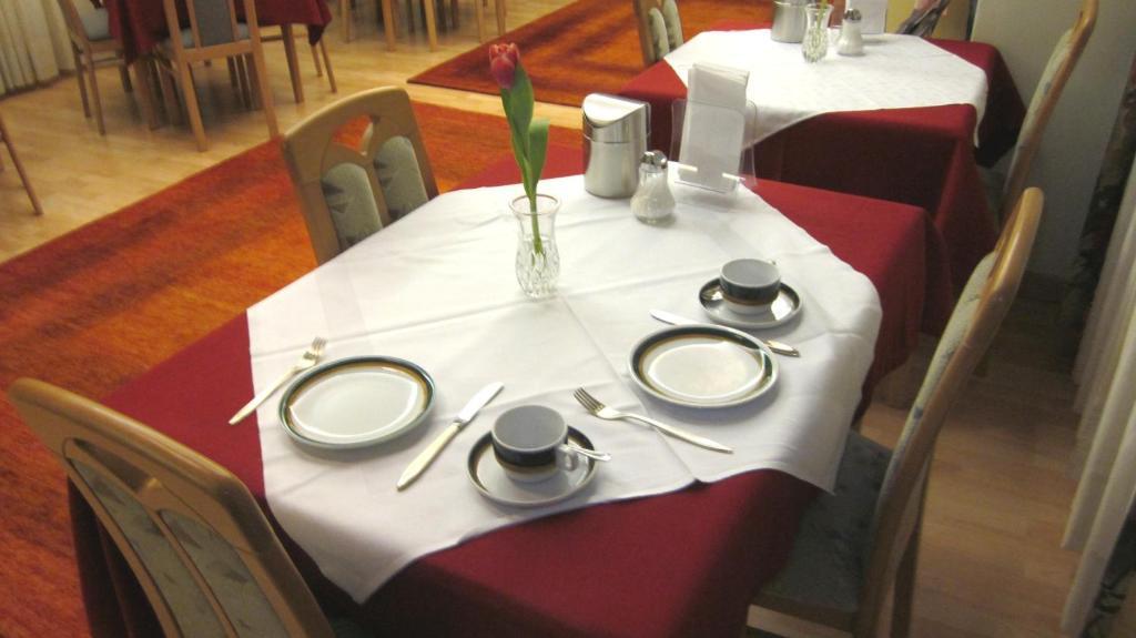 Pension Hotel Mariahilf Виена Екстериор снимка