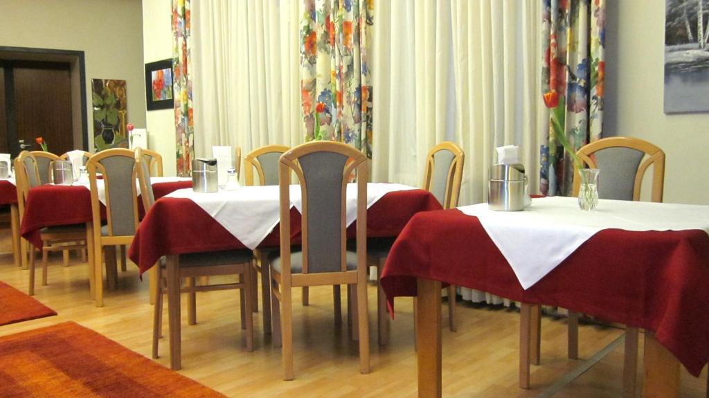 Pension Hotel Mariahilf Виена Екстериор снимка
