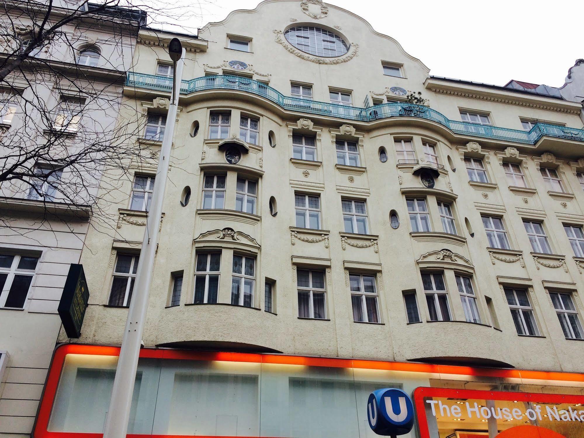 Pension Hotel Mariahilf Виена Екстериор снимка